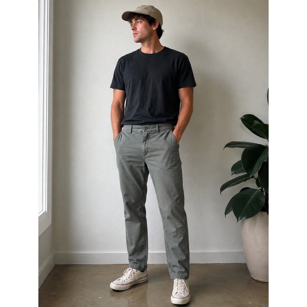 H&M L.O.G.G. Chino Pants Skinny Fit Stretch Olive Green Men's Size 31 Casual